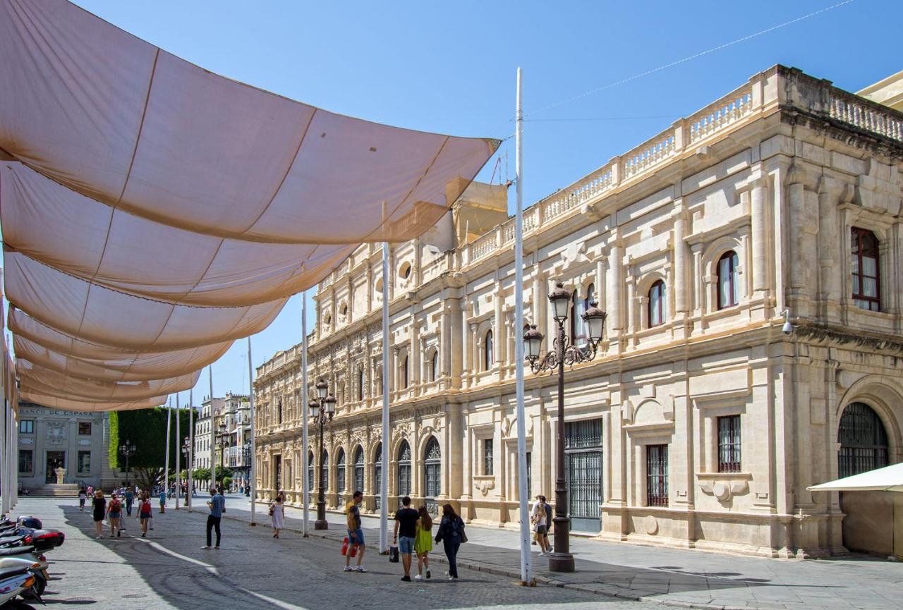 Mumu Luxury Suite Lirio Σεβίλλη Εξωτερικό φωτογραφία